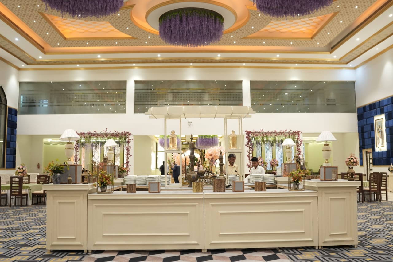 The golden crown resort catering
